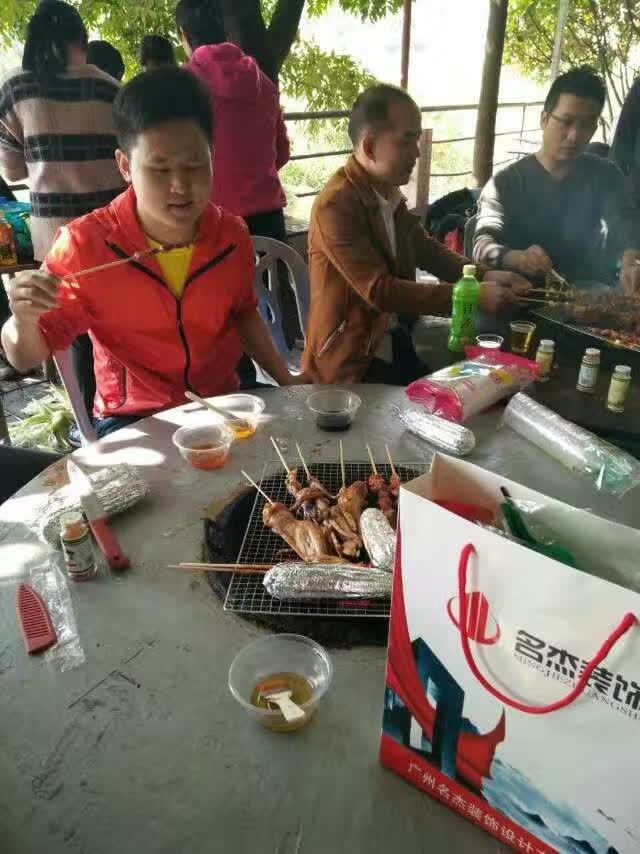 廣州蘑菇视频网址設計公司燒烤活動.jpg