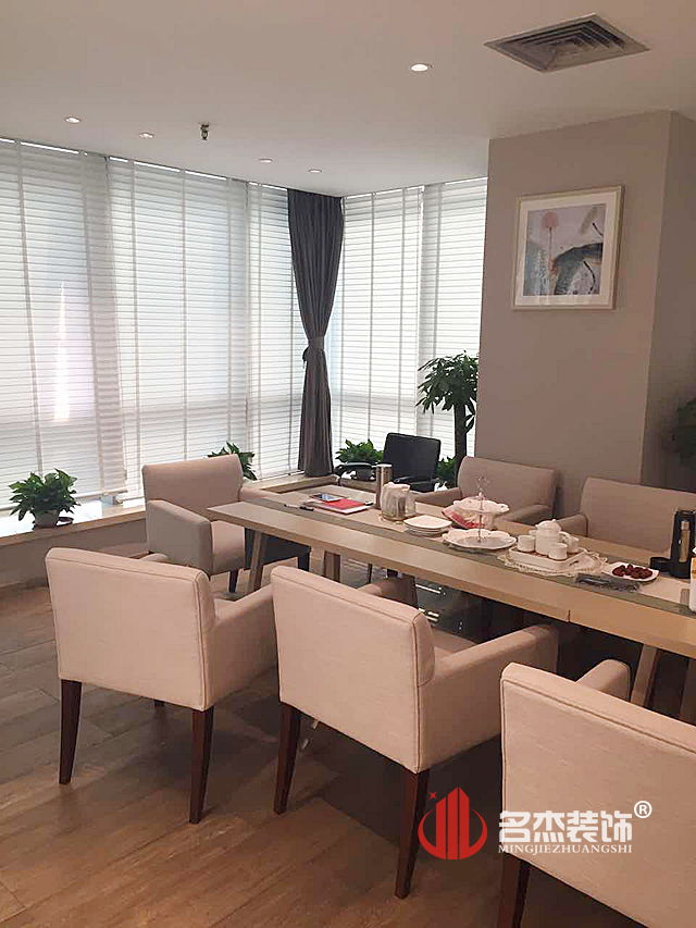 辦公室蘑菇视频网址設計.jpg