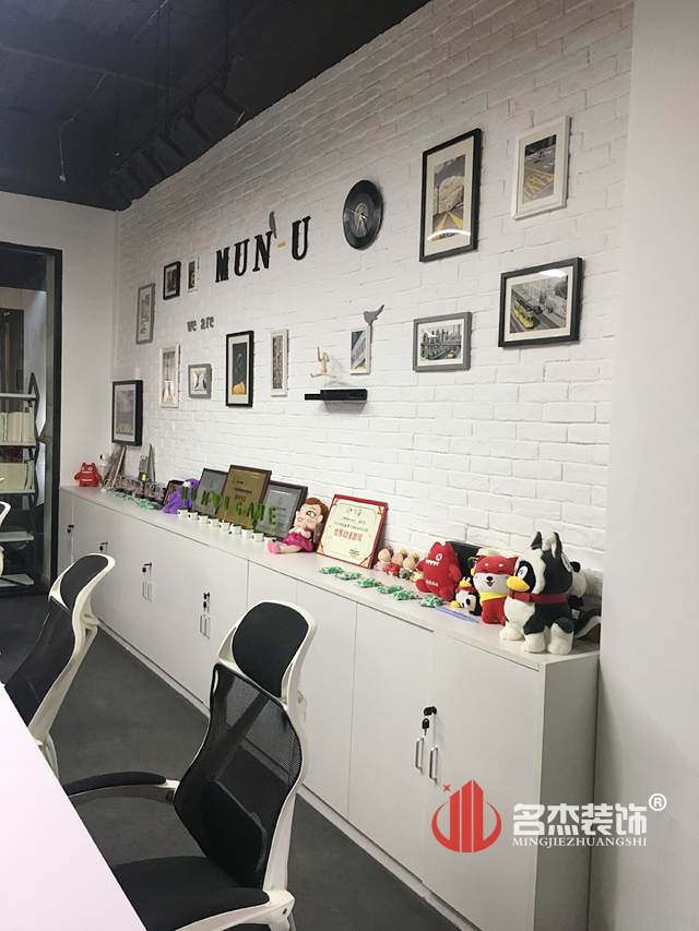 展示廳蘑菇视频网址完工照.jpg