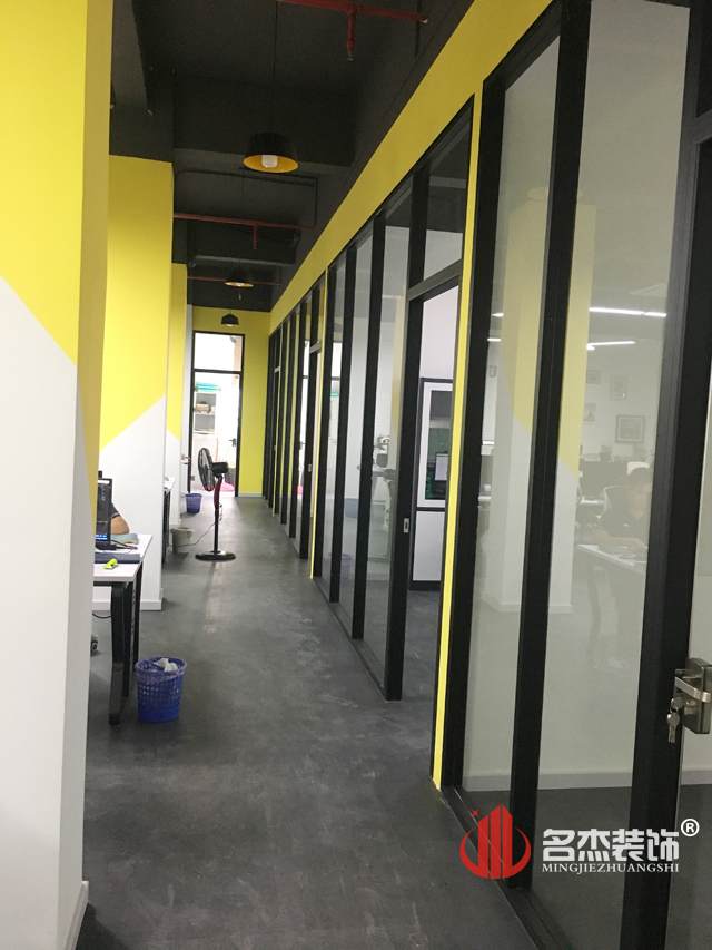 過道蘑菇视频网址設計完工照.jpg