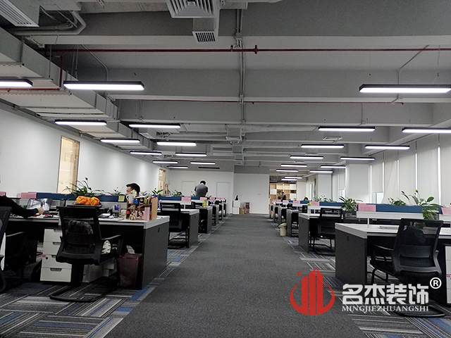 辦公室蘑菇视频网址.jpg