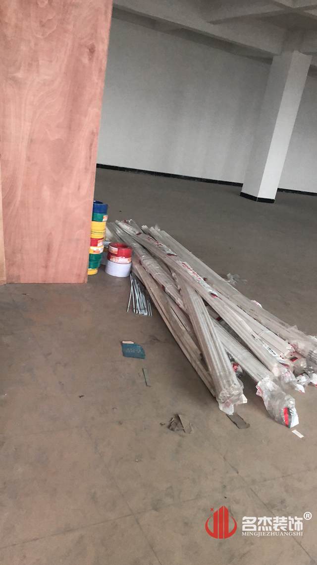 辦公室蘑菇视频网址施工照.jpg
